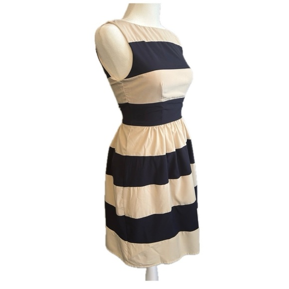 B Darlin Dresses & Skirts - B Darlin Sleeveless Boat Neck Striped Dress